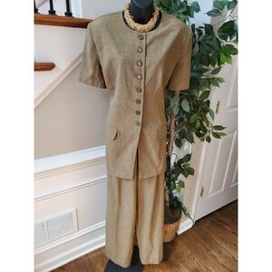 Dani Max Women's Beige Polyester Single Breasted Blazer & Pant 2 Piece Suit 16